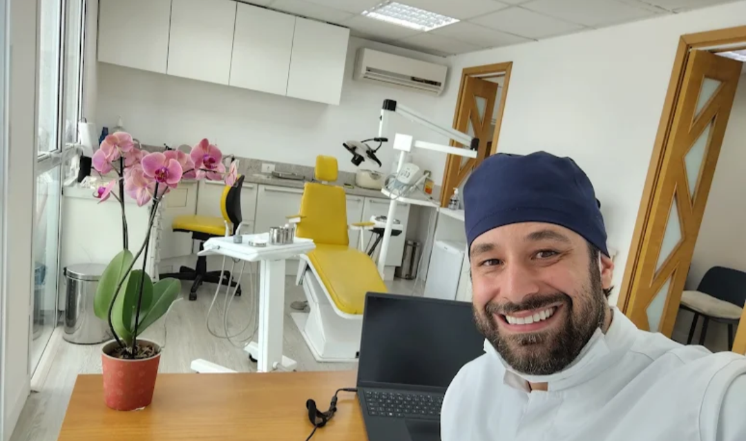 Dr. Victor Di Donato Marques Cirurgião Dentista — imagem 1